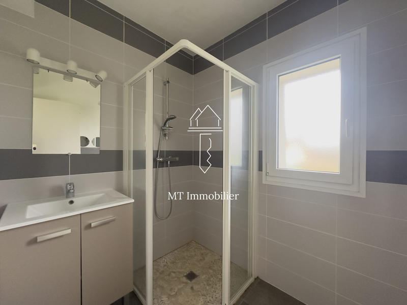 Maison - 94 m² - 5 pièces