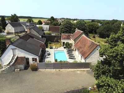 Maison ancienne - 373 m² - 20 pièces