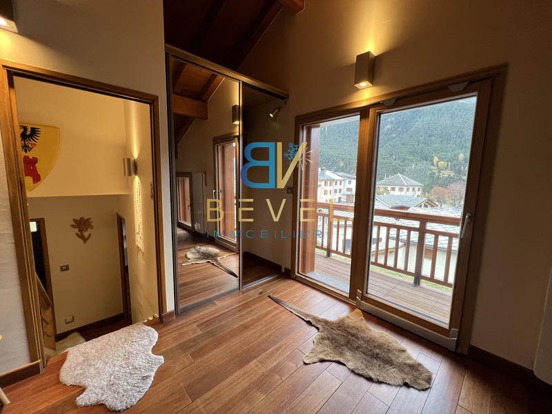 Maison - 160 m² - 4 pièces