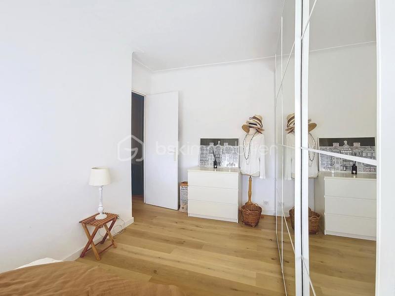 Appartement - 82 m² - 3 pièces