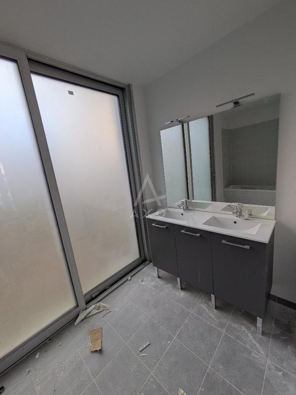 Appartement - 73 m² - 3 pièces