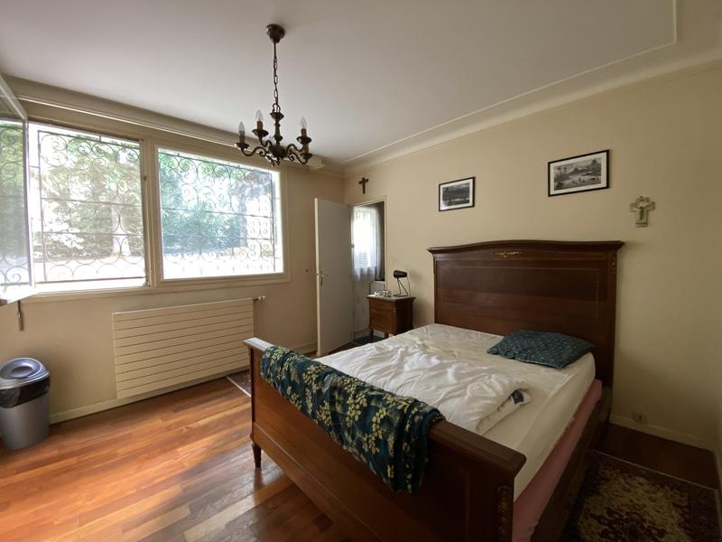 Villa - 194 m² - 10 pièces