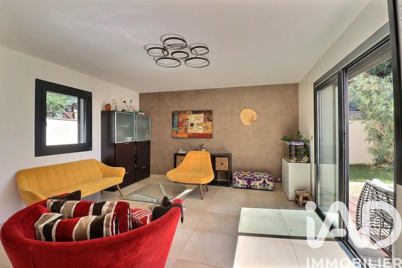 Maison - 188 m² - 8 pièces