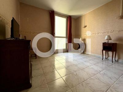 Appartement - 90 m² - 3 pièces