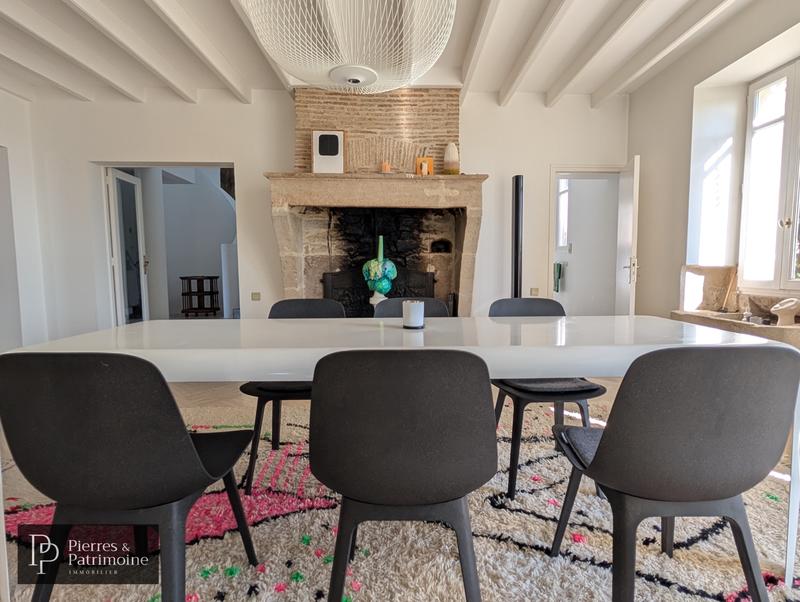 Propriété - 362 m² - 11 pièces