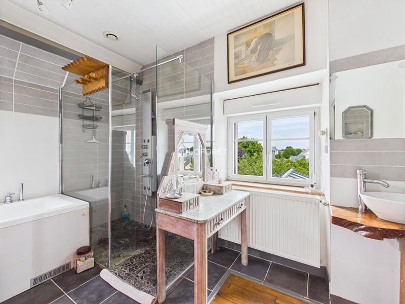 Maison - 178 m² - 6 pièces