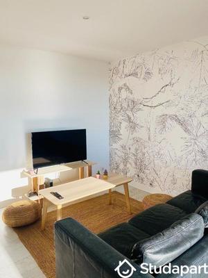 Chambre - 10 m² - 1 pièce