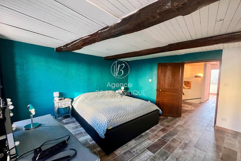 Maison - 165 m² - 6 pièces