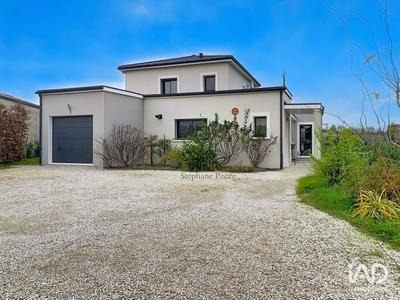 Maison - 150 m² - 4 pièces