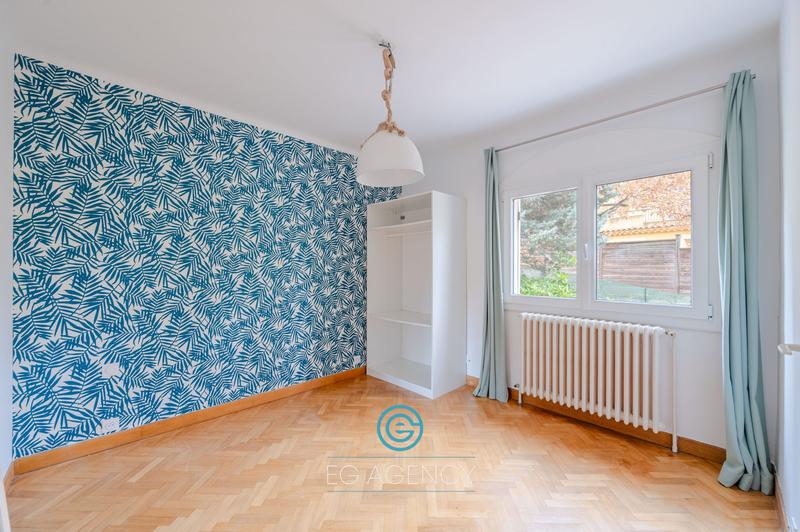 Maison - 162 m² - 7 pièces