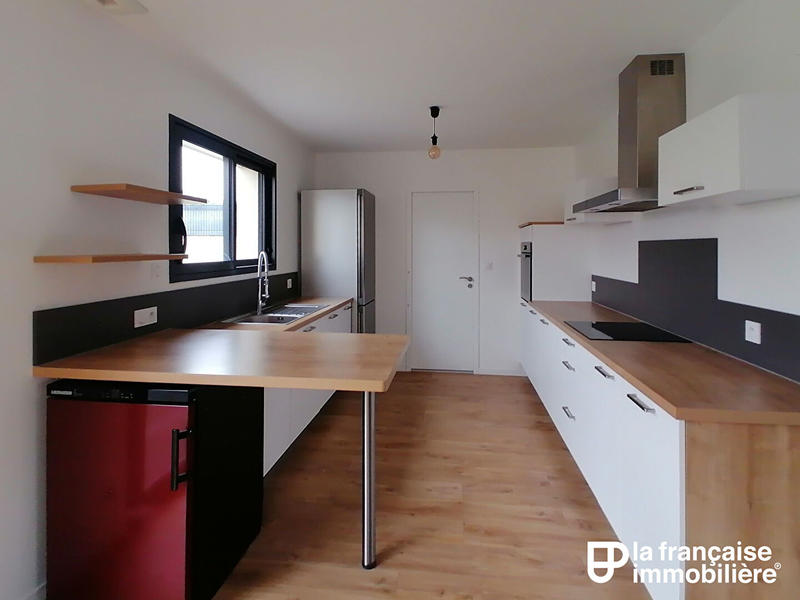 Maison - 103 m² - 5 pièces