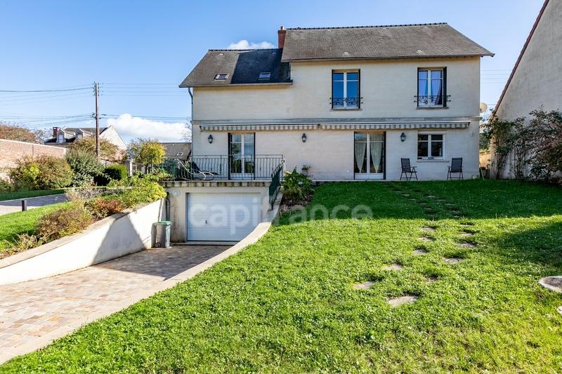 Maison - 270 m² - 8 pièces