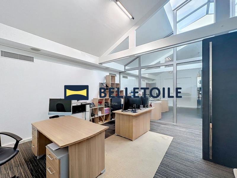 Local commercial - 472 m²