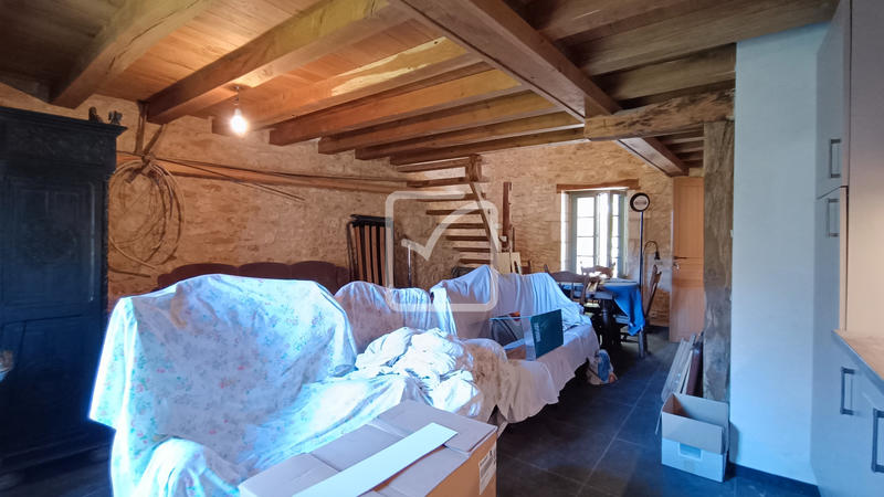 Maison - 80 m² - 5 pièces