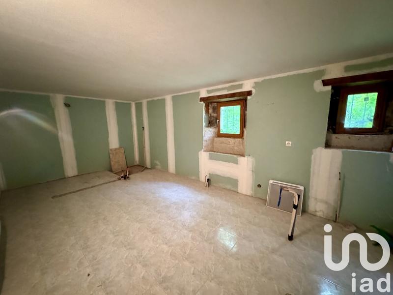 Maison - 360 m² - 10 pièces