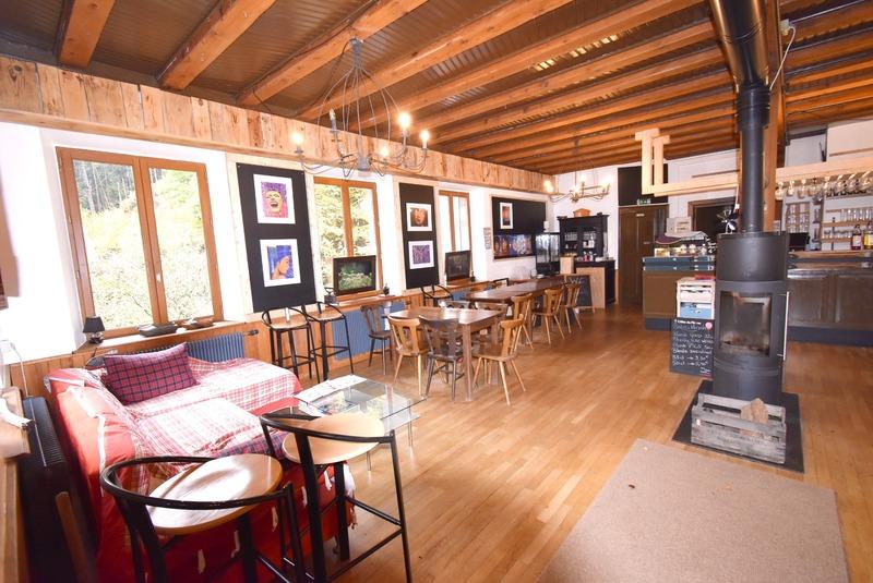 Fonds de commerce - Hôtellerie / Restauration - 1 155 m²