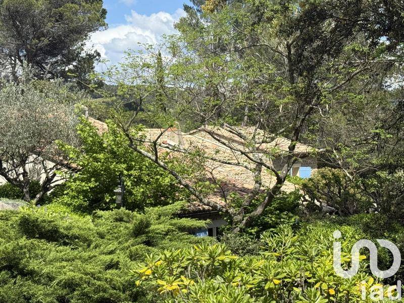 Maison - 201 m² - 8 pièces