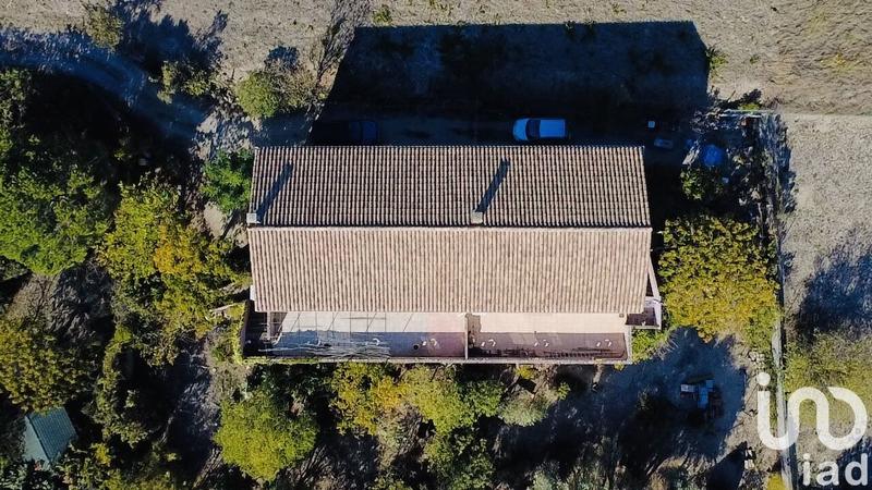 Maison - 232 m² - 8 pièces