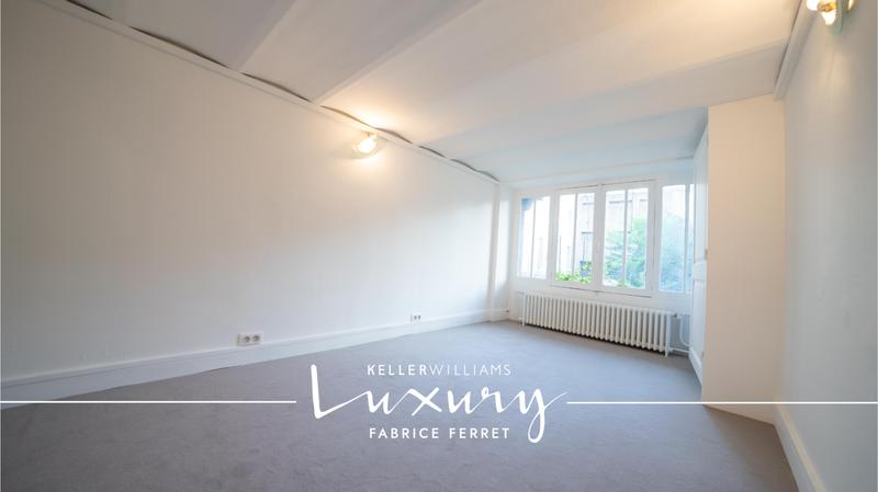 Appartement - 180 m² - 7 pièces