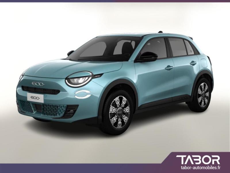 Fiat 600 Hybrid 145 Icon Cam Gps 2xPDC Adml Hiv