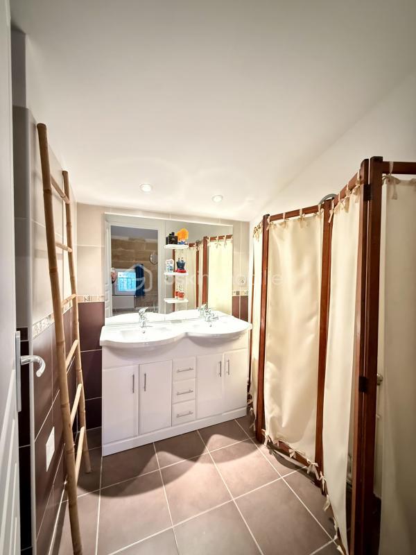 Appartement - 125 m² - 4 pièces