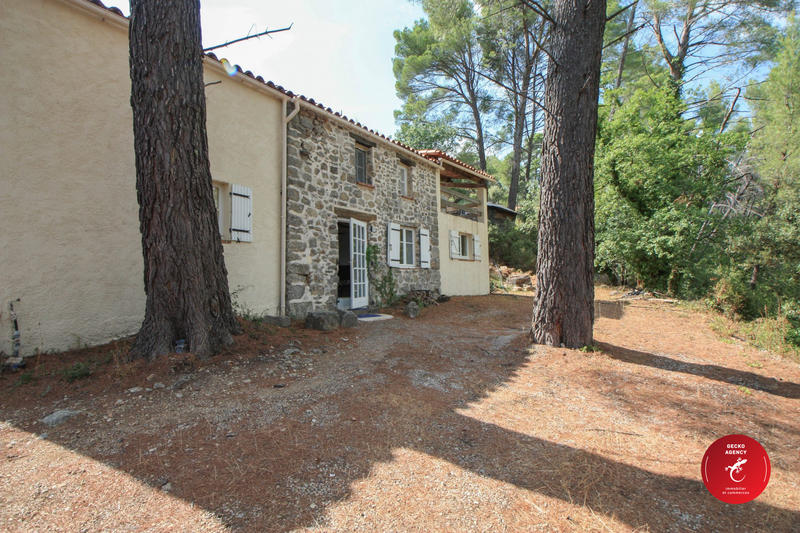 Maison - 70 m² - 4 pièces