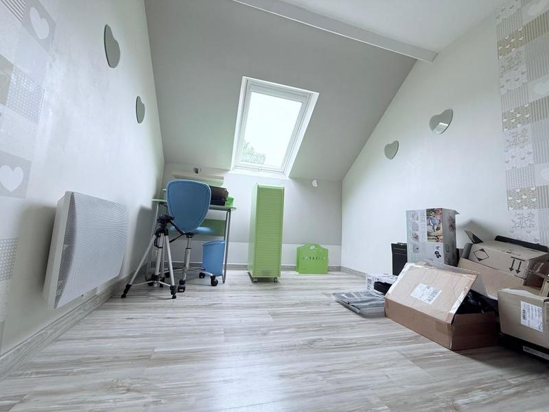 Maison - 210 m² - 6 pièces