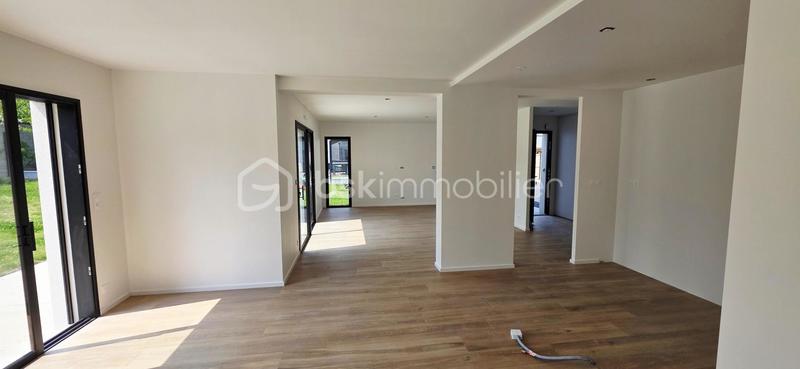 Maison - 150 m² - 6 pièces