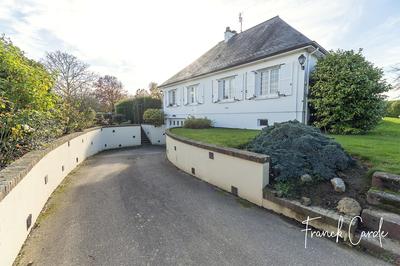 Maison - 123 m² - 5 pièces