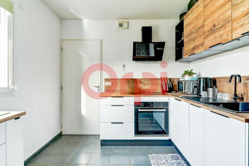 Maison - 97 m² - 4 pièces