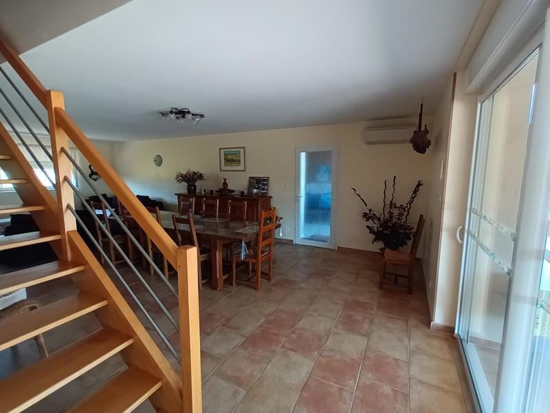 Maison - 180 m² - 7 pièces