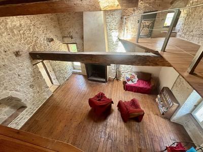 Maison ancienne - 223 m² - 10 pièces