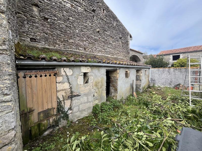 Maison - 105 m² - 6 pièces