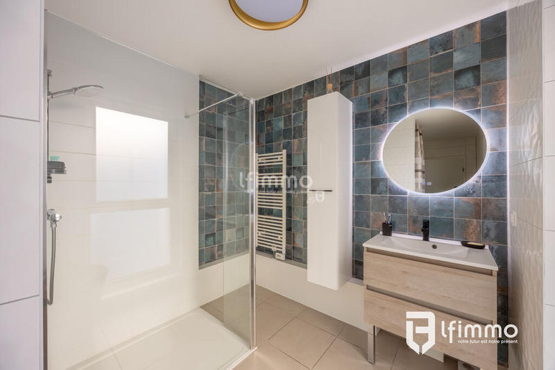 Appartement - 61 m² - 3 pièces