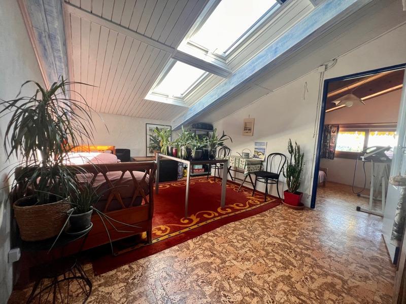 Maison - 196 m² - 6 pièces