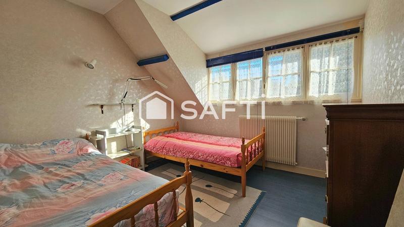 Maison - 183 m² - 8 pièces