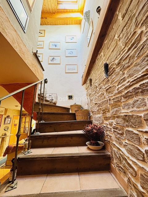 Maison en pierre - 110 m² - 5 pièces