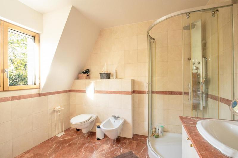 Villa - 192 m² - 6 pièces