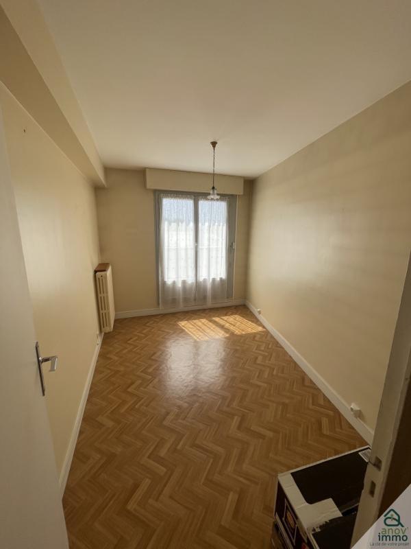 Appartement - 82 m² - 4 pièces