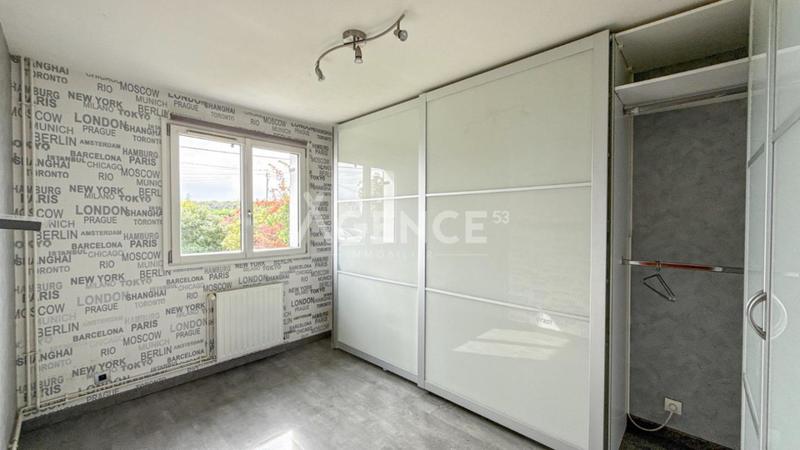 Maison - 99 m² - 5 pièces