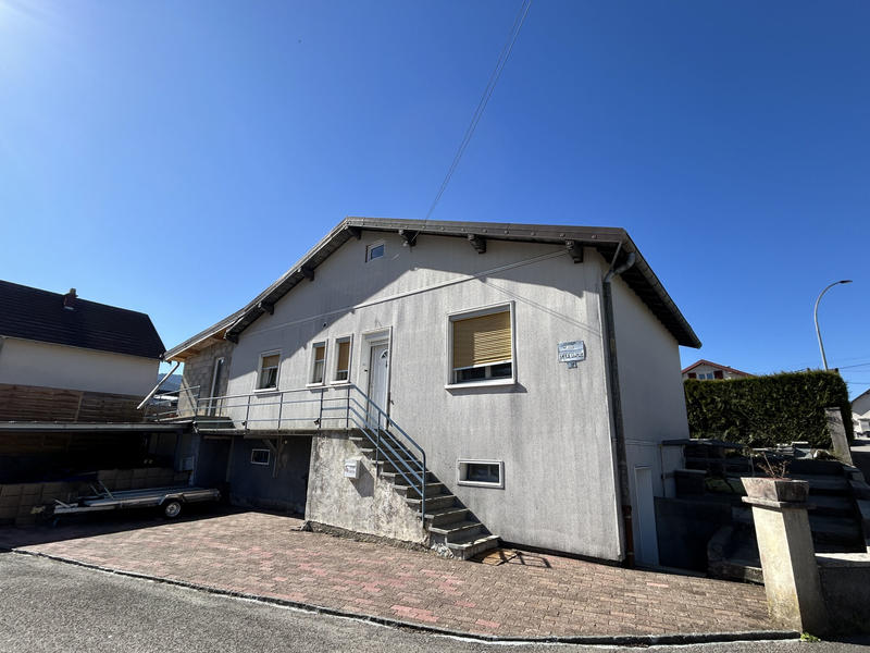 Maison - 85 m² - 5 pièces