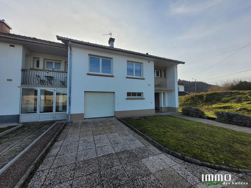 Maison - 95 m² - 5 pièces