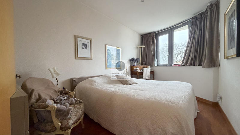 Appartement - 75 m² - 3 pièces