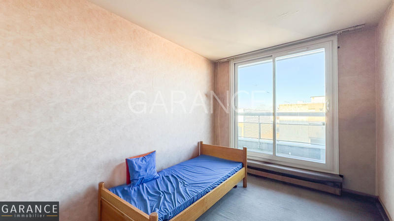 Appartement - 107 m² - 6 pièces