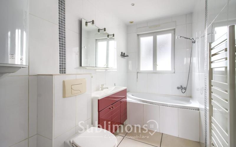 Appartement - 82 m² - 4 pièces