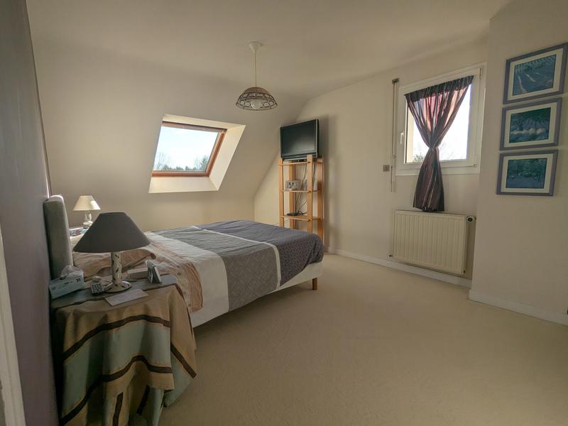 Maison traditionnelle - 130 m² - 6 pièces