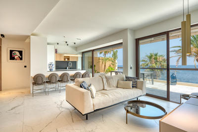 Appartement - 85 m² - 4 pièces