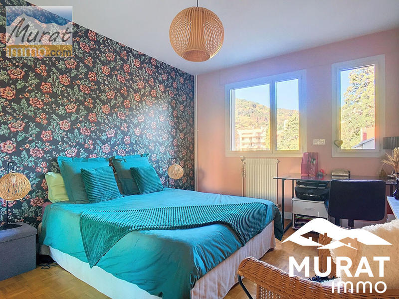 Appartement - 103 m² - 5 pièces