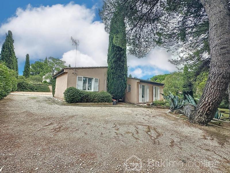 Maison - 134 m² - 5 pièces