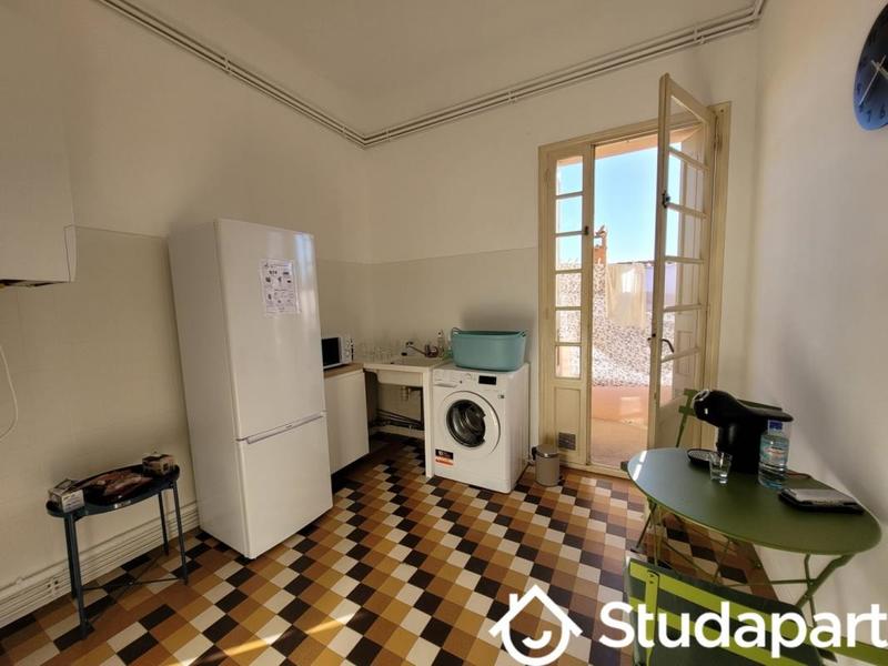 Chambre - 14 m² - 1 pièce